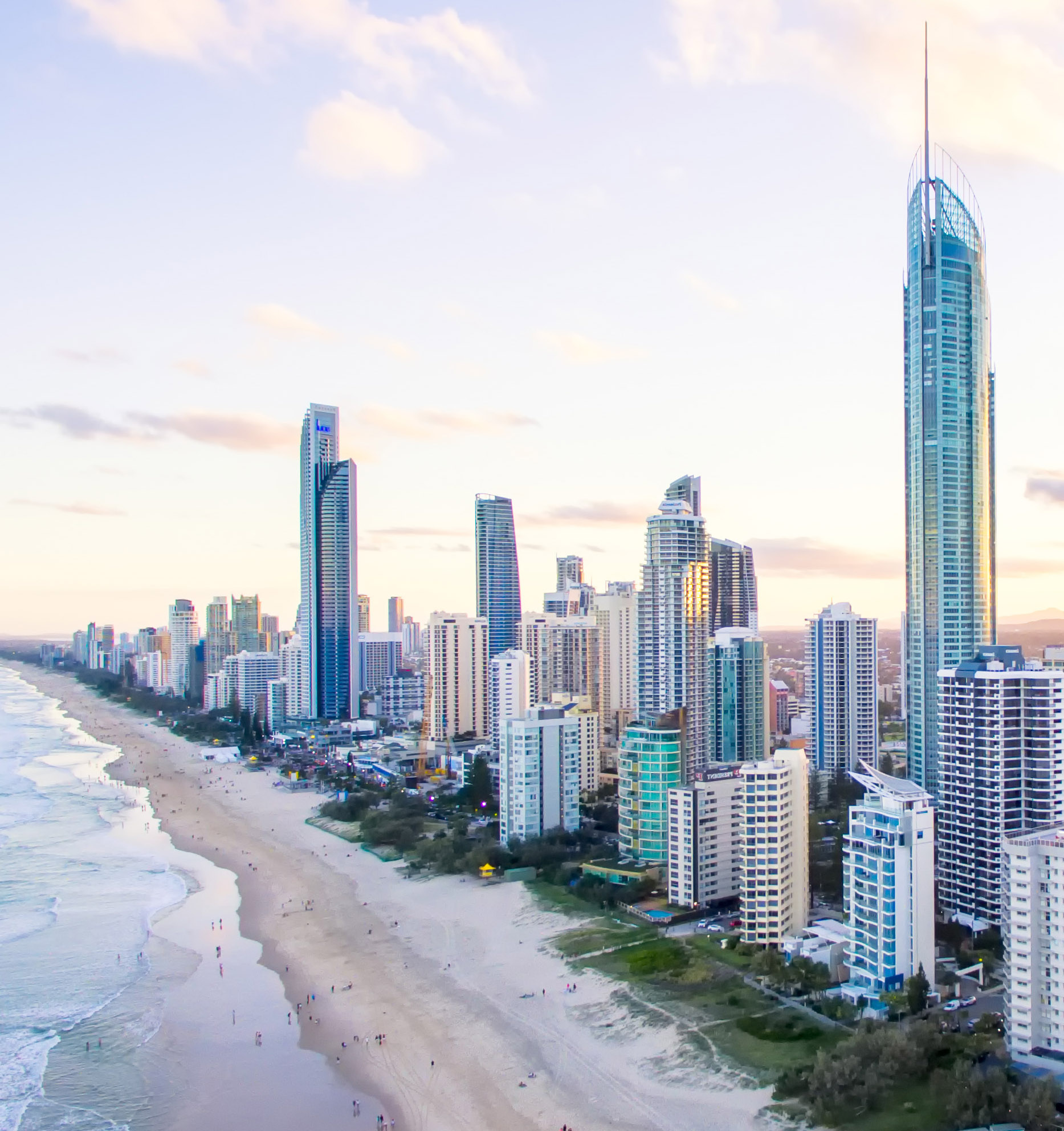 goldcoast-skyline-square